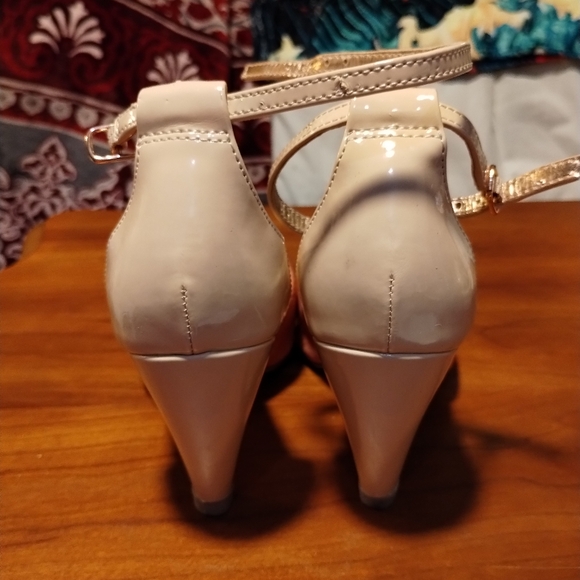 Seychelles pink & tan heels - Picture 2 of 10